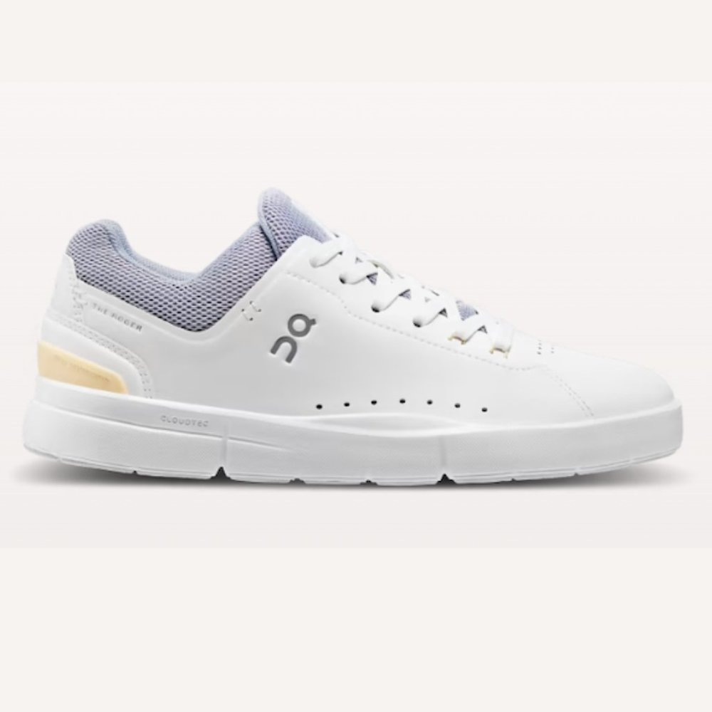 On Running On Cloud The Roger Advantage Sneakers